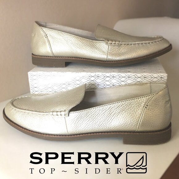 SPERRY Platinum Metallic Slip-On Topsiders  · ﹏𓊝﹏☼⋆. - Picture 1 of 14